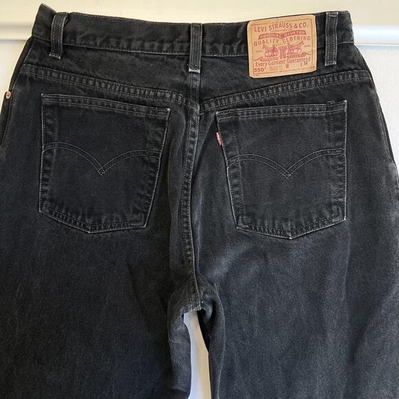 Levi's 550 Women Jeans 14 M Black Denim Tapered Button 30" Inseam High Rise - Picture 3 of 10